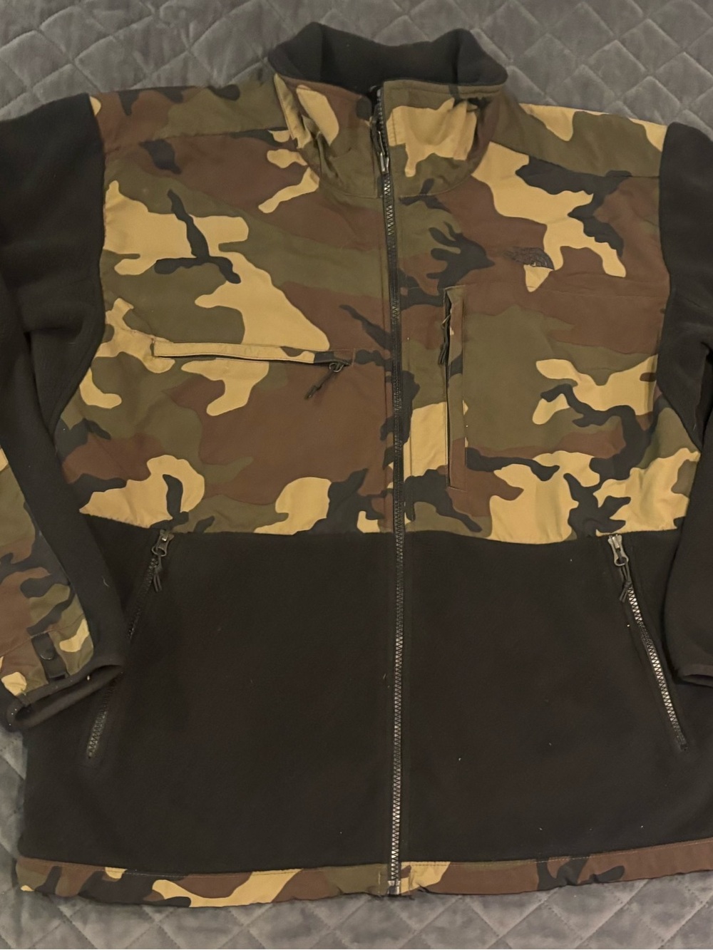 Men’s The North Face Denali Fleece Jacket – Camo / Black – Size XL